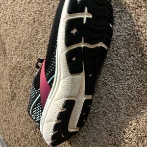 Brooks Black and Pink Sneakers Stylish Athletic Design